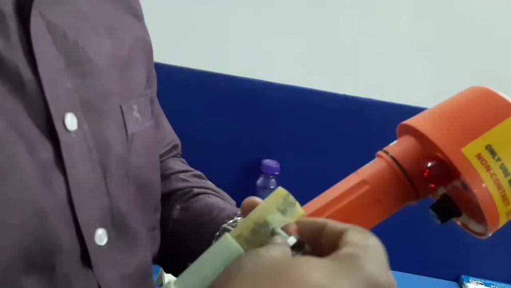 Kusum Meco -KM-CVD-11KV-Contact High Voltage Detector 11KV